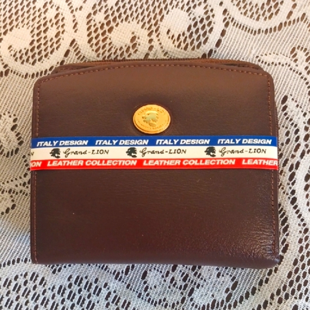 NEW! Mens Brown Wallet with Card Holders 6877